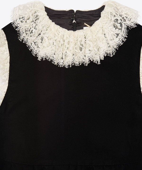 Puffed sleeves dress